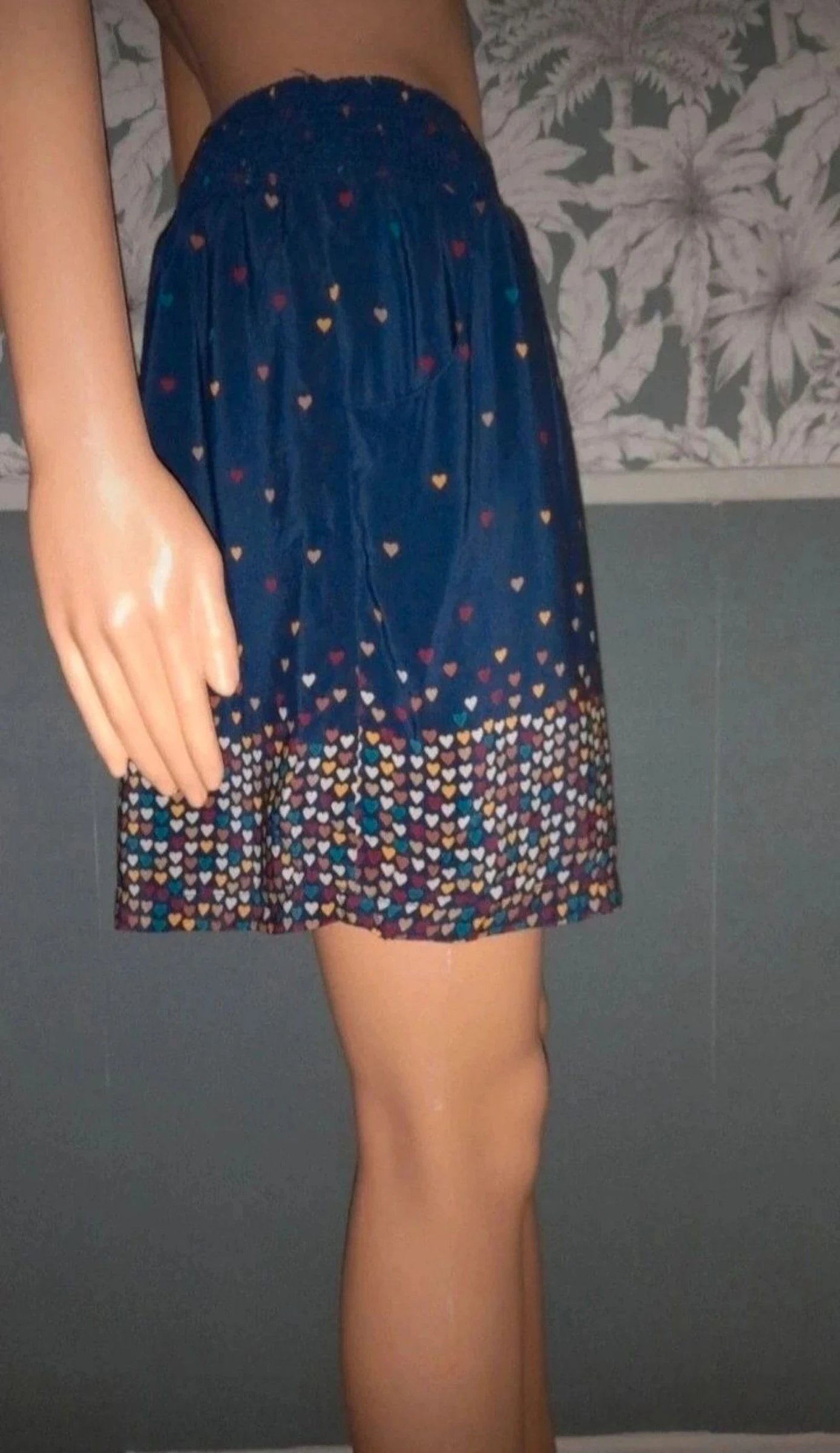 Bel Air hearts skirt 100% silk size 1 – photo 5